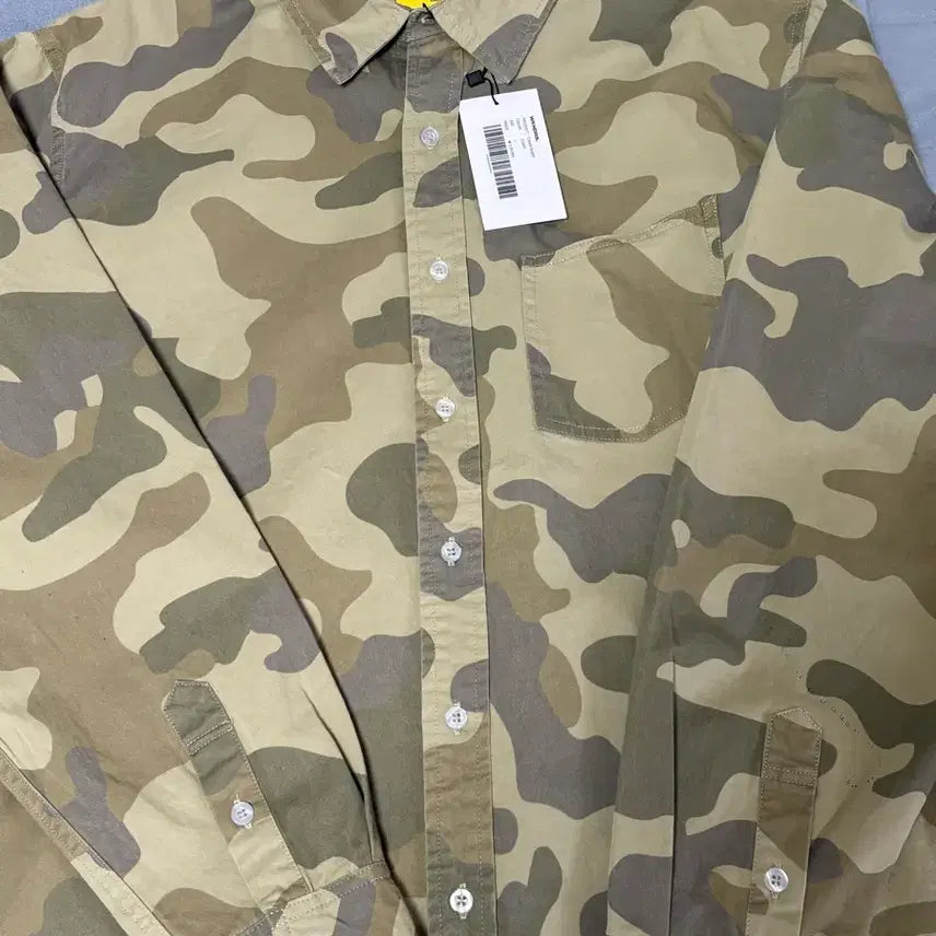 [BUNJANG] WEcanders Camo Shirt (L) New / 위캔더스 카모셔츠 새제품