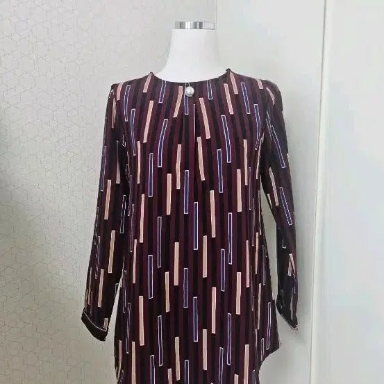 [BUNJANG] Vertical Stripe Pattern Blouse / 세로 스트라이프 패턴 블라우스