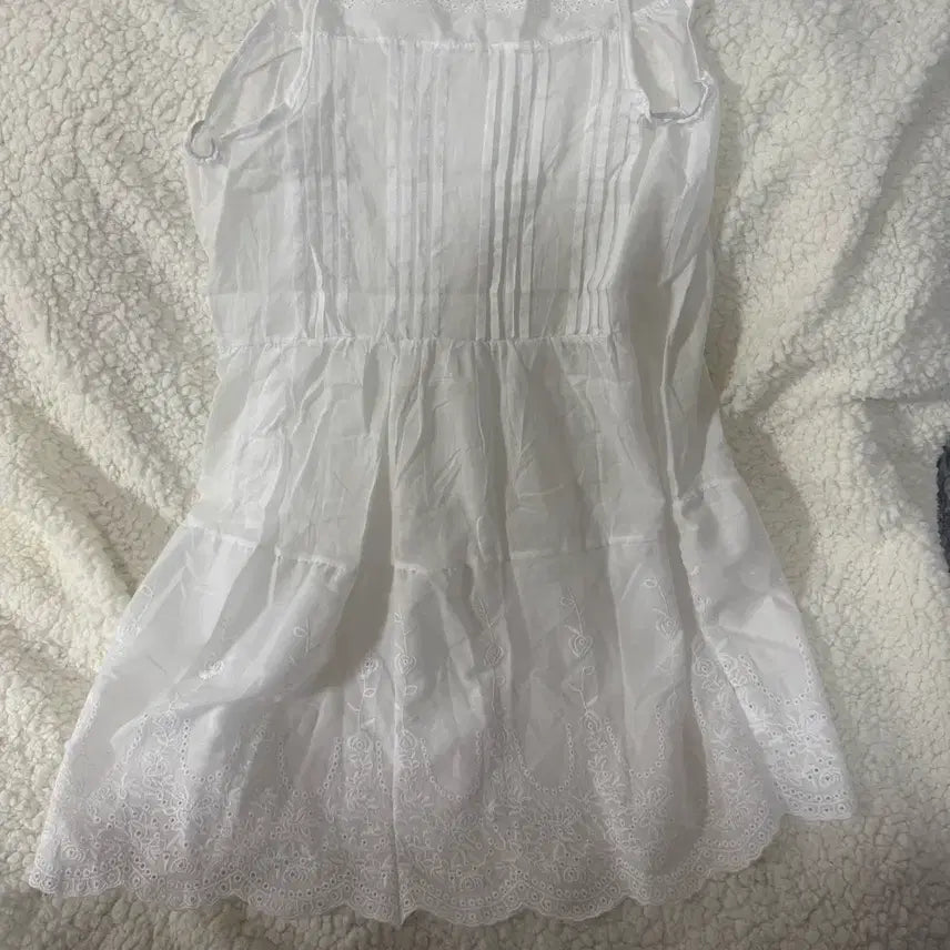 [BUNJANG] White Lace Mini Dress / [새상품]화이트 레이스 원피스