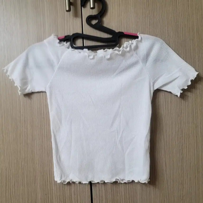 [BUNJANG] White Short-Sleeve T-Shirt / 흰색 반팔티셔츠