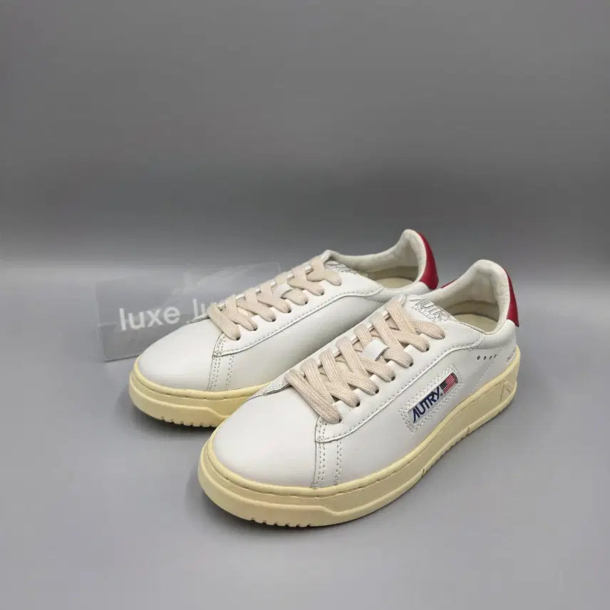 [BUNJANG] Autry Dallas Low Leather Sneakers ADLW-NW03 / AUTRY 오트리 여성 달라스 로우 레더 스니커즈 ADLW-NW03