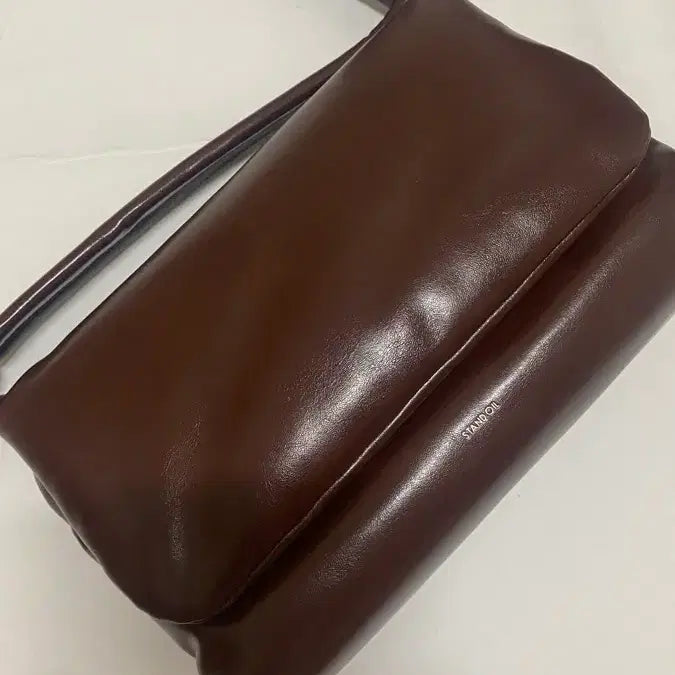 [BUNJANG] Standoil Fluffy Bag Burgundy / 스탠드오일 플러피백 버건디