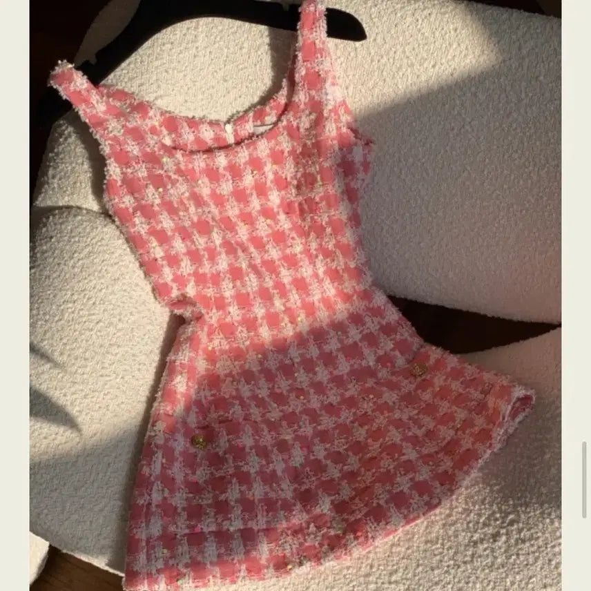 [BUNJANG] Seokuki Strawberry Tweed Dress S / 서쿠키 스트로베리 트위드 원피스 s