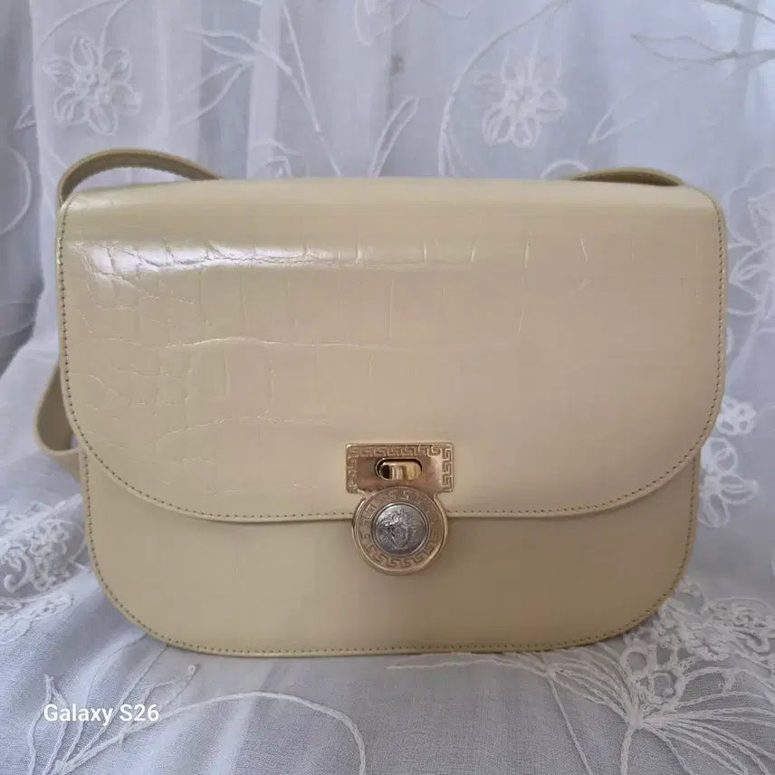 [BUNJANG] Versace Ivory Shoulder Bag / @특가@베르사체 아이보리  가방
