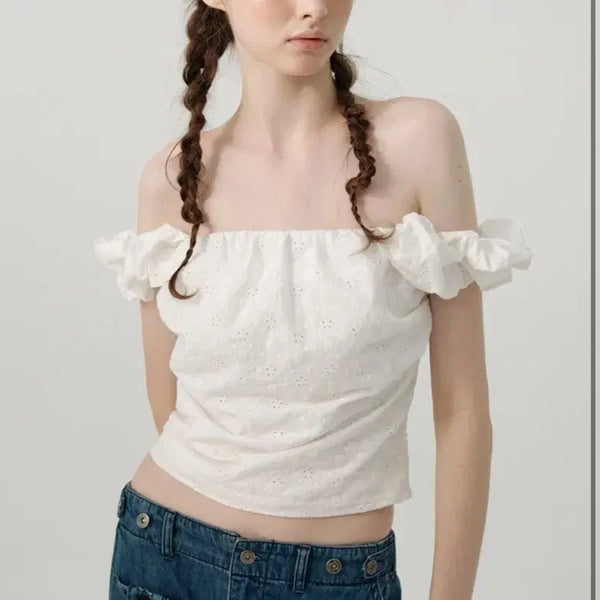 [BUNJANG] The Barnet Flower Eyelet Scrunch Top / 더바넷 플라워 아일렛 스크런치 탑