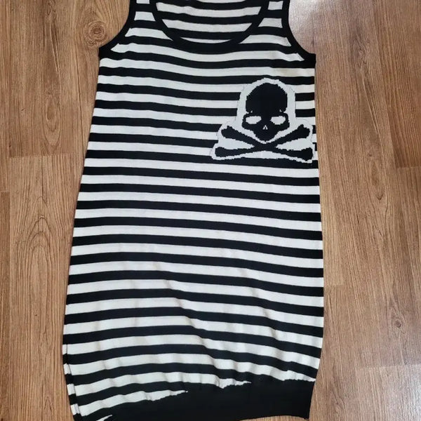 [BUNJANG] Skull Stripe Knit Bustier Dress / 구매가58000원)해골 스트라이프 니트 뷔스티에 원피스 free사이즈