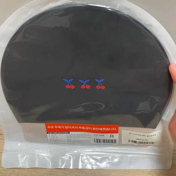 [BUNJANG] HUG SSC588 Cherry Silicone Swim Cap / 후그 SSC588 체리 실리콘 수모