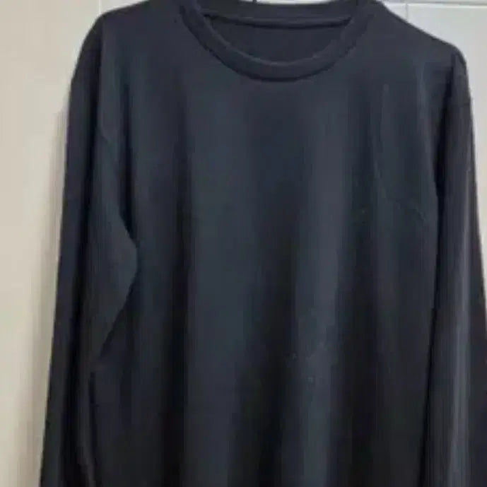 [BUNJANG] Black Round Neck Unisex Long Sleeve T-Shirt (L Size) / 블랙 라운드넥 공용 긴팔 티셔츠 L사이즈