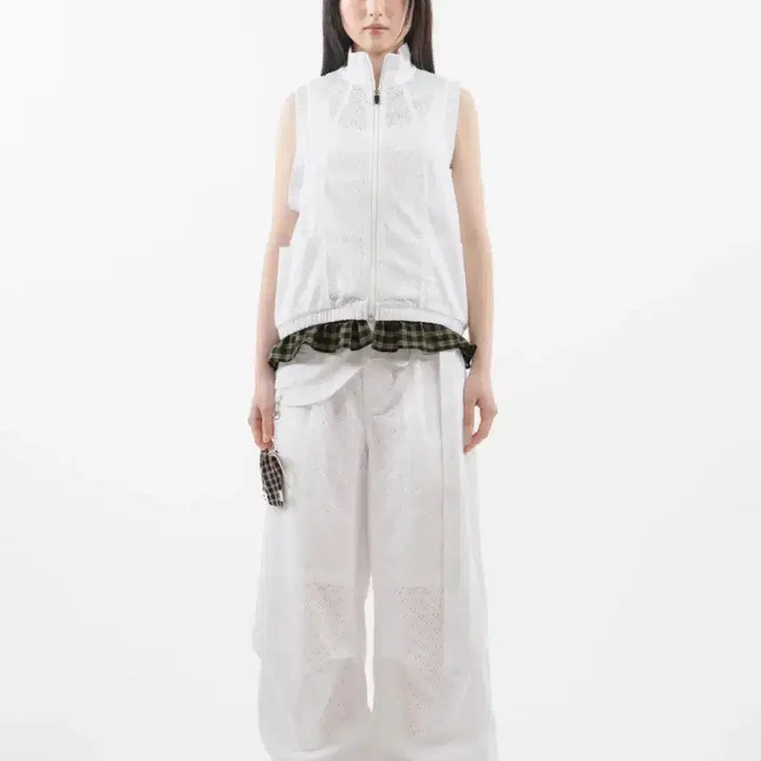 [BUNJANG] Duomiu Eyelet Belt Bag Pants White Size 2 / 뚜오미오 아일렛 벨트백 팬츠 화이트 2사이즈