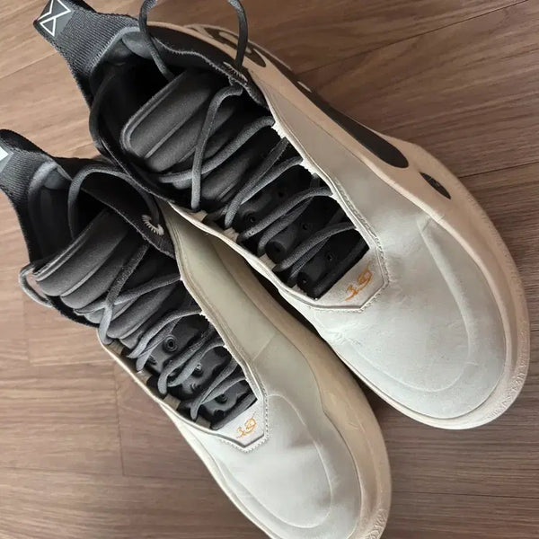 [BUNJANG] Way of Wade 11 Basketball Shoes / 웨이 오브 웨이드 11