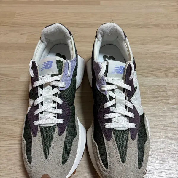 [BUNJANG] New Balance 327 Oak Leaf Green (W) Size 270 / 뉴발란스 327 오크 리프 그린 (W)270
