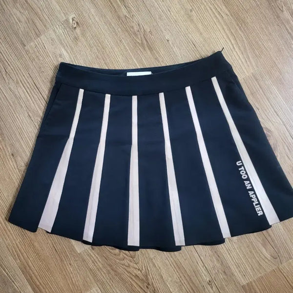 [BUNJANG] YUTA Black Stripe Pleated Golf Skirt (Inner Shorts Included) Size 55 / 유타 블랙 스트라이프 플리츠 스커트 골프스커트(속바지0)  55사이즈 매장정품