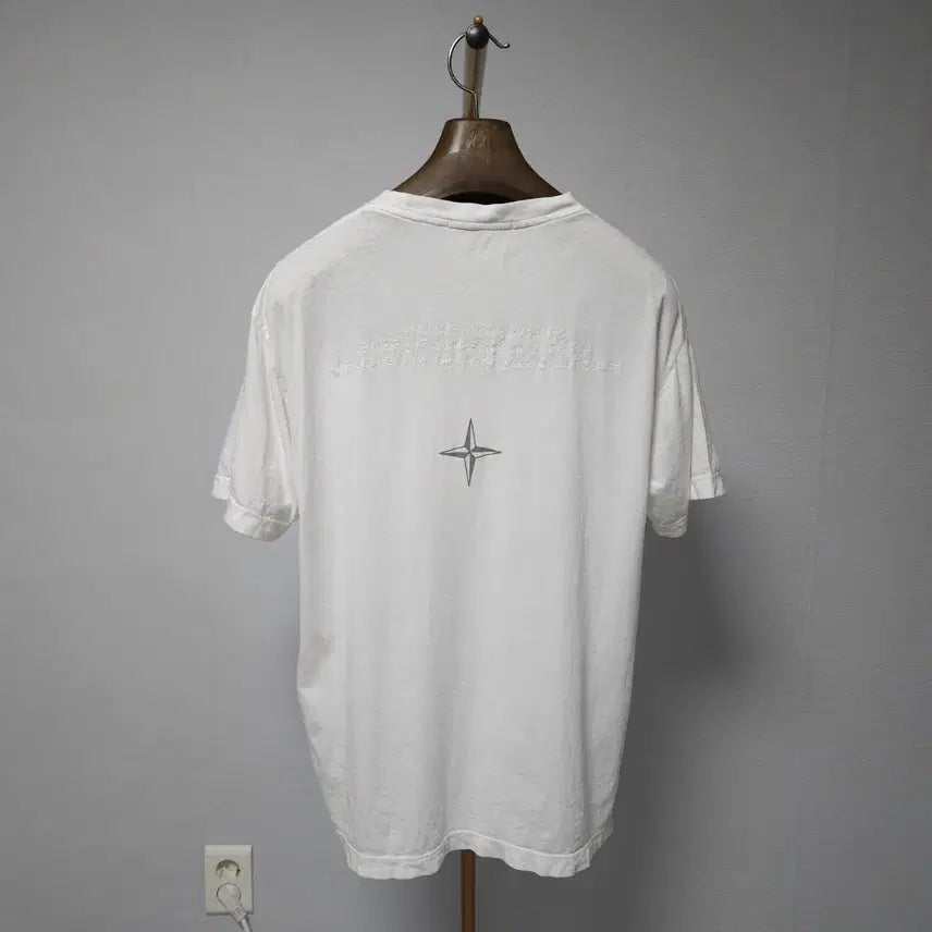 [BUNJANG] Stone Island Embroidered Short Sleeve T-Shirt Size 100 / 100 ) 정품 스톤아일랜드 자수 반팔티