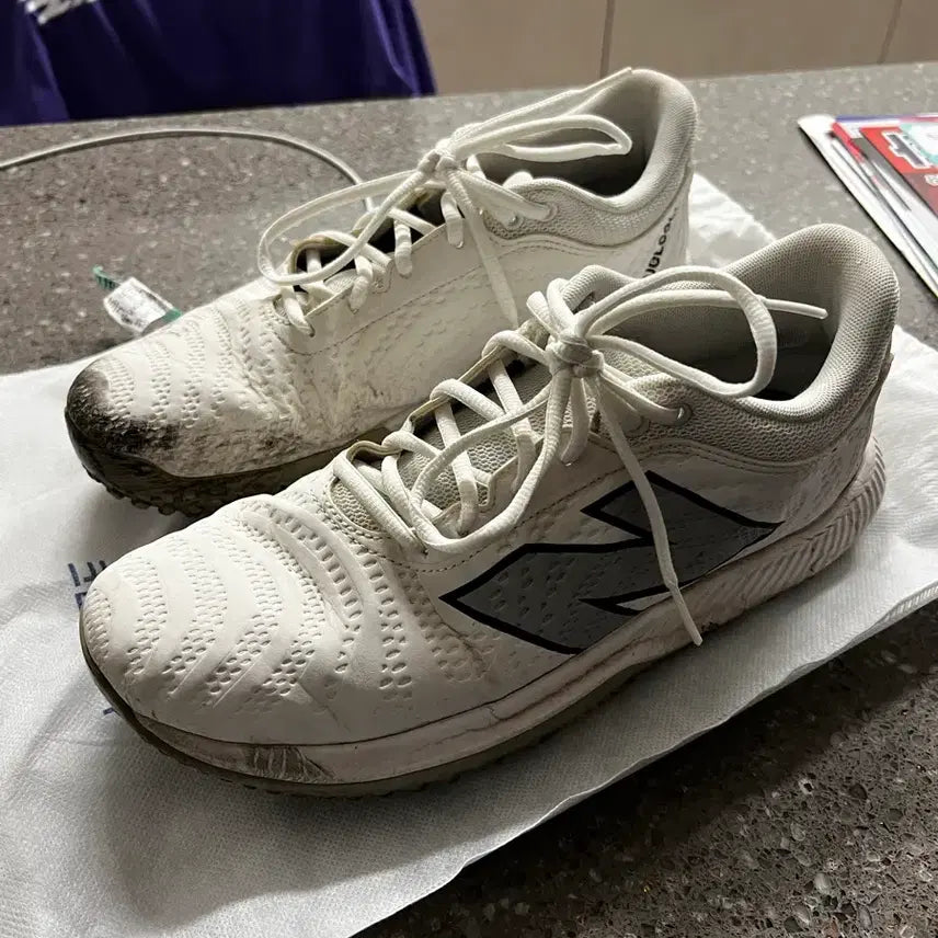 [BUNJANG] New Balance Artificial Turf Baseball Shoes 275 / 뉴발란스 인조잔디화