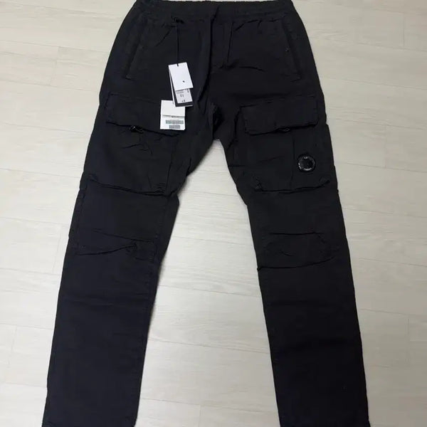 [BUNJANG] C.P. Company Black Twill Jogger Pants / [50] C.P.COMPANY 씨피컴퍼니 블랙 트윌 조거팬츠