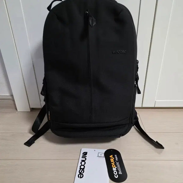 [BUNJANG] Incase Tracts Backpack 18L Black Cordura / 인케이스 트랙스 백팩 18L 블랙 코듀라