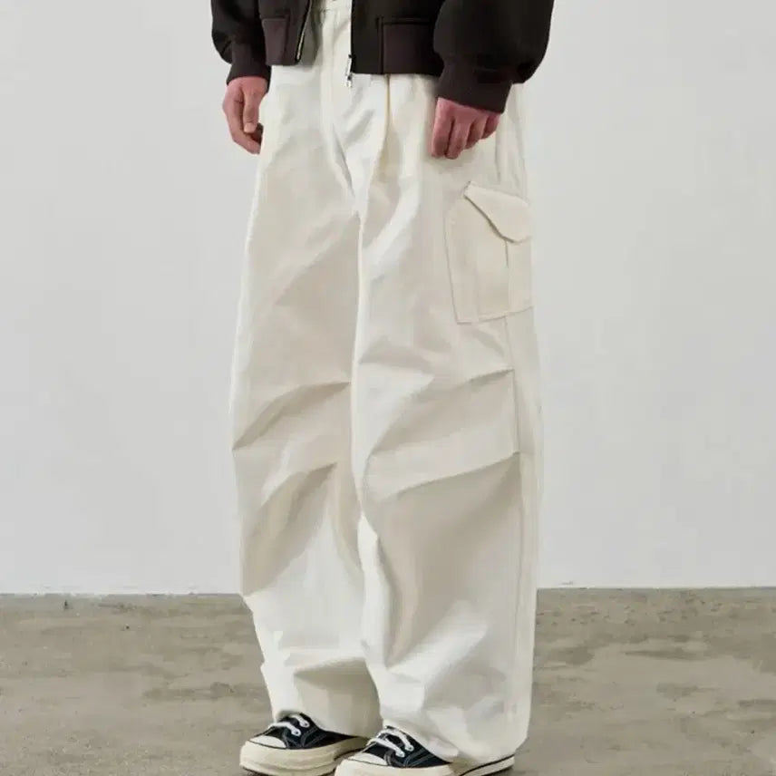 [BUNJANG] Draw Fit Cargo Parachute Chino Pants - Off White, Size M / [새상품] 드로우핏 카고 파라슈트 치노팬츠