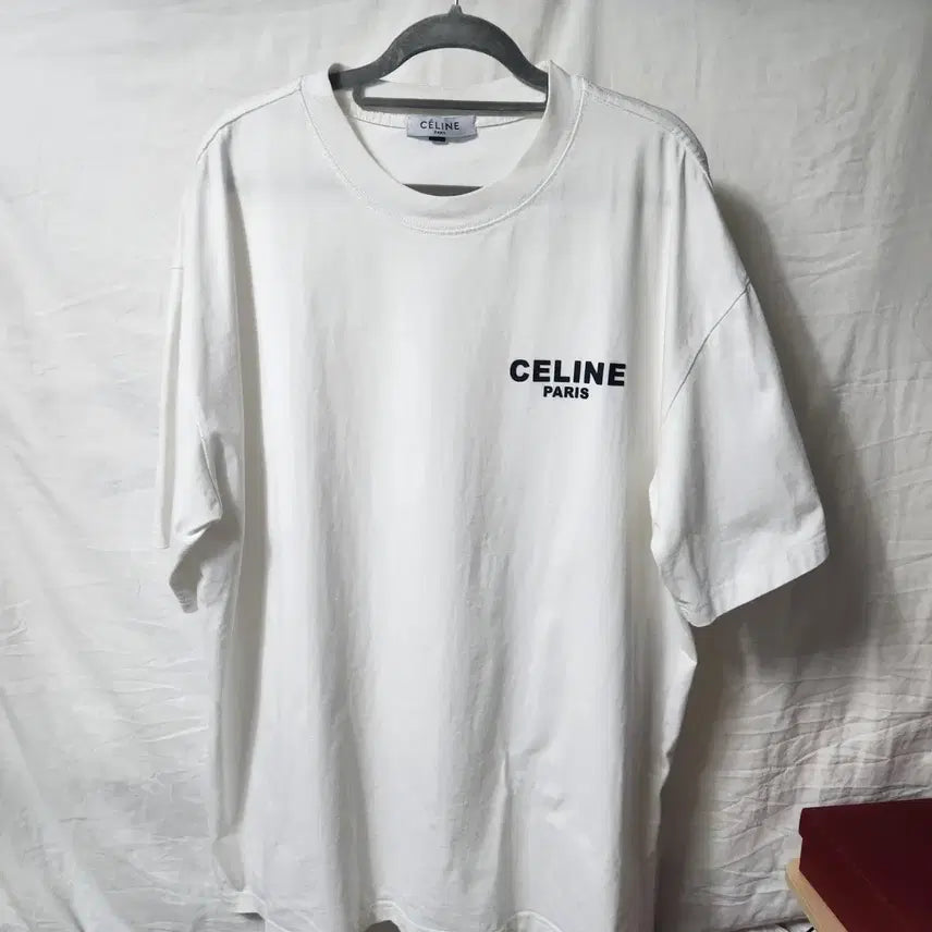 [BUNJANG] Celine Logo White Short Sleeve T-Shirt XXL / 셀린느 로고 화이트 반팔 티셔츠 2Z062052H