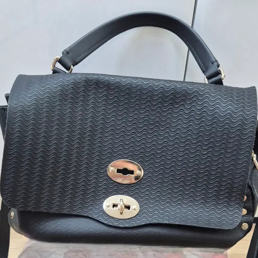 [BUNJANG] Zanellato Postina Medium Black Shoulder Bag / 자넬라토 포스티나 미듐 정품 좋음