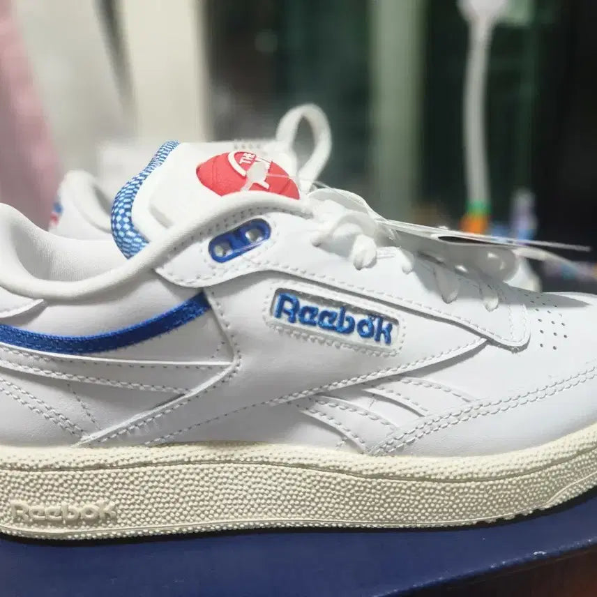 [BUNJANG] Reebok Club C 85 Pump Sneakers (White/Blue) - Size 240mm / (새상품) 리복 클럽 C 85 펌프 운동화 240mm
