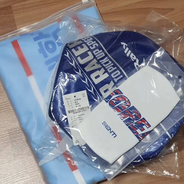 [BUNJANG] Swimming Gear Set (Towel, Bag, Cap) / 수영 용품 세트 (타올, 수영가방, 수영모자)