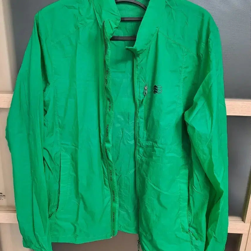 [BUNJANG] KOLON Sport Windbreaker Green / 코오롱 스포츠바람막이 그린
