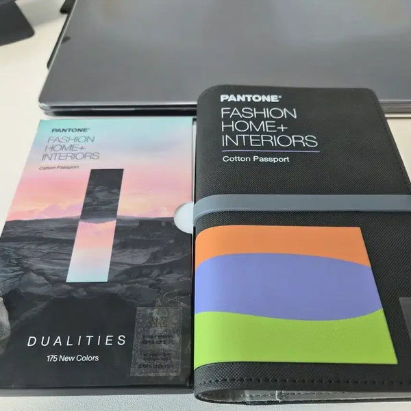 [BUNJANG] Pantone Fashion Cotton Passport / 최신 전문가용 팬톤 패션 코튼 패스포트