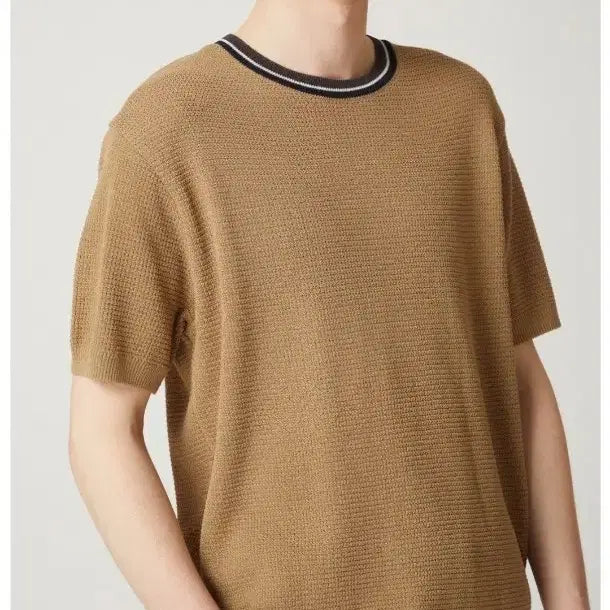 [BUNJANG] Henry Cotton Semi-Textured Round Neck Short Sleeve Knit T-Shirt / 헨리코튼 잔조직 라운드 니트 반팔 티셔츠