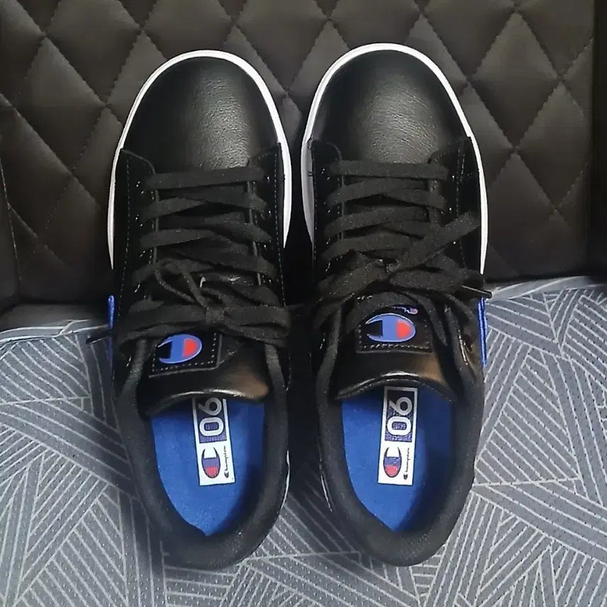 [BUNJANG] Champion Sneakers Women's Size 240 / 챔피온 스니커즈 240