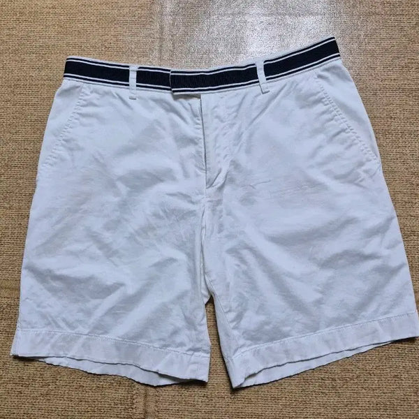 [BUNJANG] Lacoste White Striped Waistband Shorts / 라코스테  반바지 78