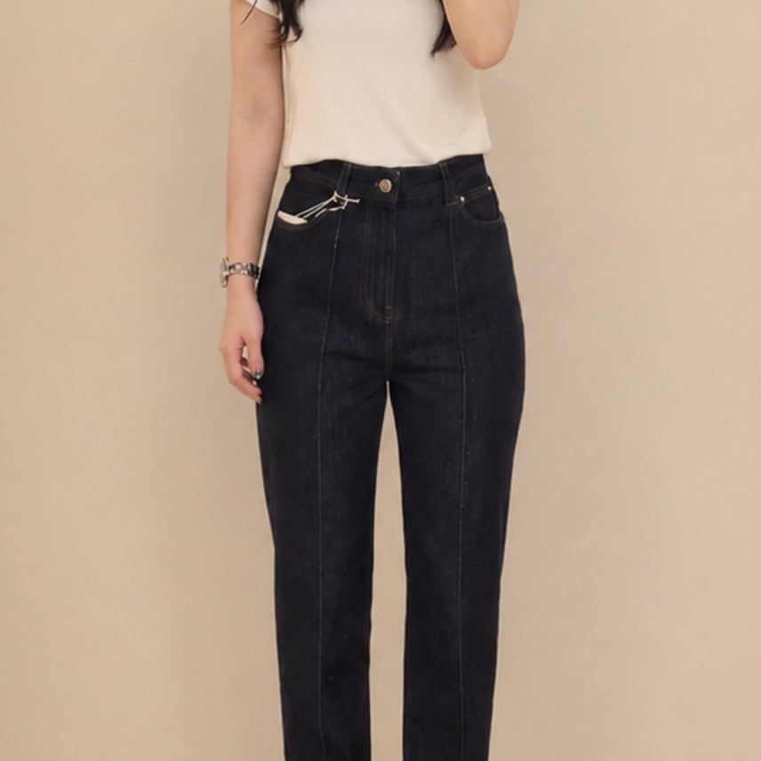 [BUNJANG] TOTEM Tapered Leg Dark Indigo Denim Jeans / 토템 테이퍼드 레그 데님 청바지 다크 인디고 224-231-741-497