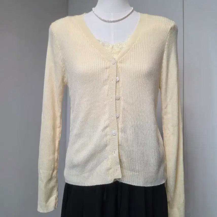 [BUNJANG] Cream Knit Sleeveless Top Cardigan / 크림색 니트 나시탑 가디건