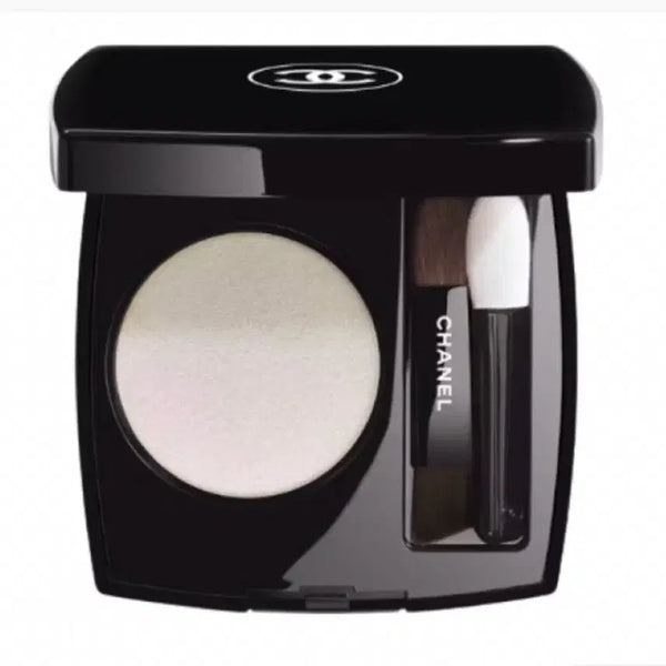 [BUNJANG] Chanel Ombre Essentielle 220 Blanc Perle Eyeshadow / 샤넬 옹브르 에쌍시엘 220 블랑펄 샤넬 아이섀도우 미개봉새상품