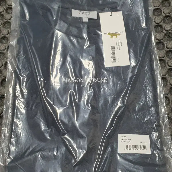 [BUNJANG] Maison Kitsuné Navy Short Sleeve T-Shirt L / 메종키츠네 반팔티 네이비 L