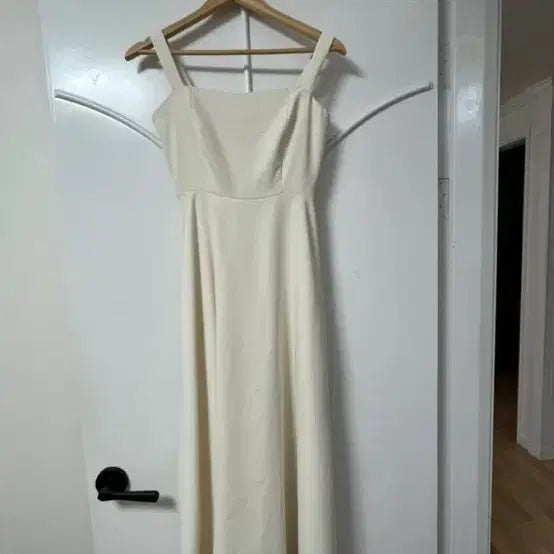 [BUNJANG] Bales Wedding Photoshoot Dress / 베일즈 웨딩 촬영 /2부드레스