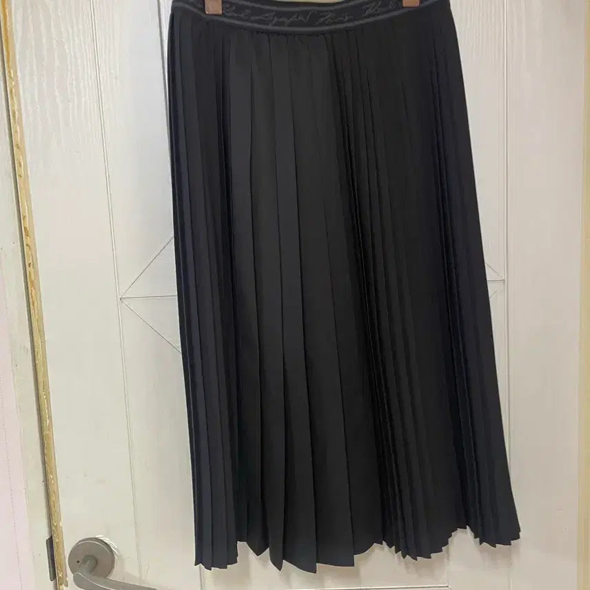 [BUNJANG] Karl Lagerfeld Skirt / 칼라거펠트 스커트(66)