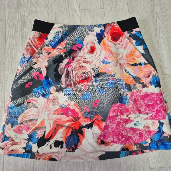 [BUNJANG] Sisley Floral Mini Skirt / 시슬리 미니스커트