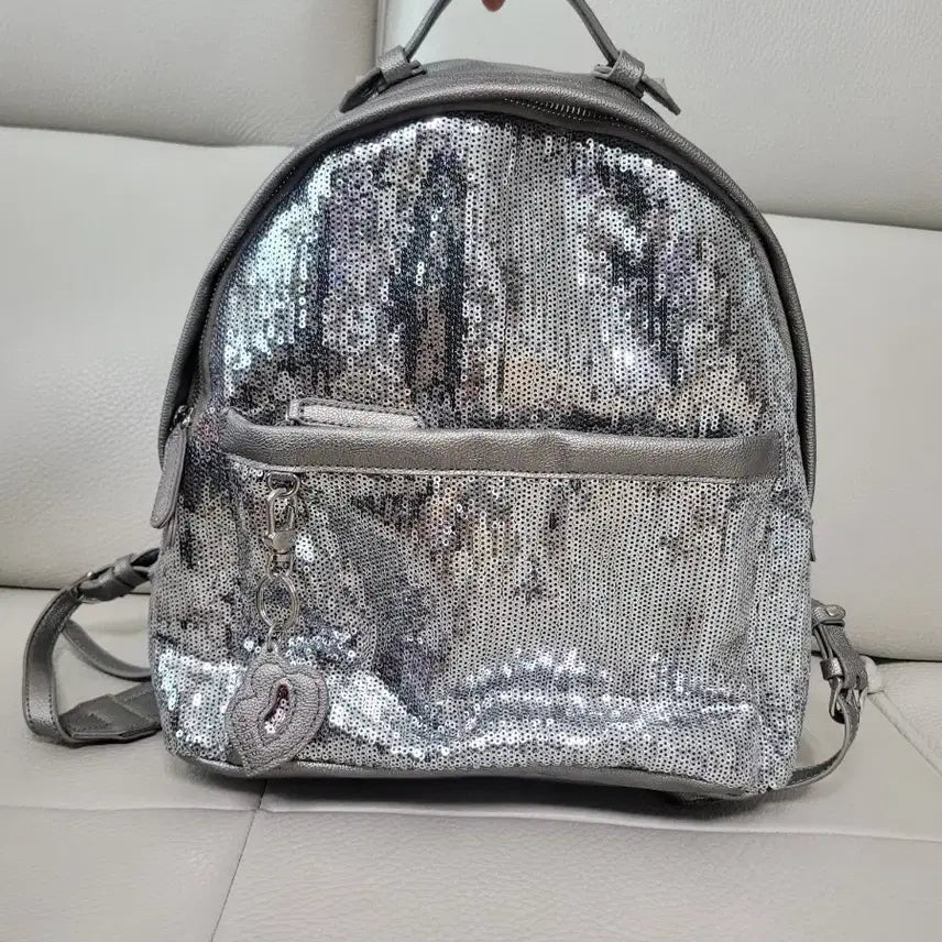 [BUNJANG] BRERA Sequin Backpack Silver / BRERA 브레라 스팽글 백팩 실버
