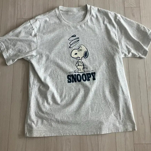 [BUNJANG] Uniqlo Snoopy Short Sleeve T-Shirt - Grey / 유니클로 스누피 반팔티 그레이