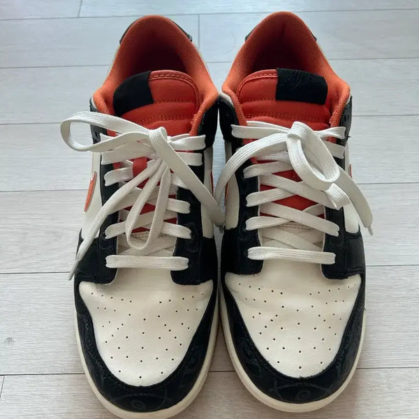 [BUNJANG] Nike Dunk Low Halloween / 할로윈 덩크 판매 (상태 최상)