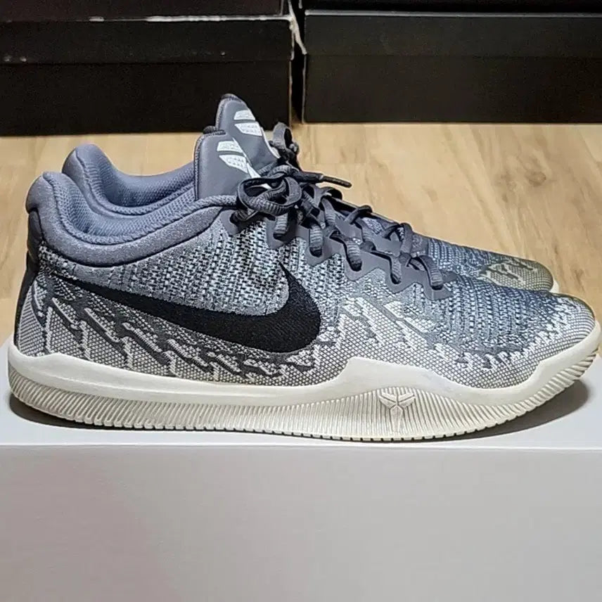 [BUNJANG] Nike Kobe Mamba Pure Platinum (280) / 나이키 280 코비 맘마 퓨어플레티넘
