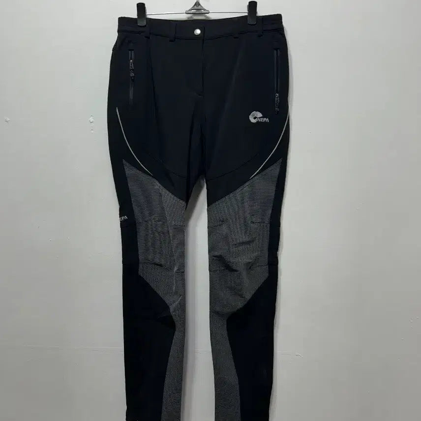 [BUNJANG] Nepa Hiking Pants Black Grey M / 네파 등산바지 블랙 그레이 M