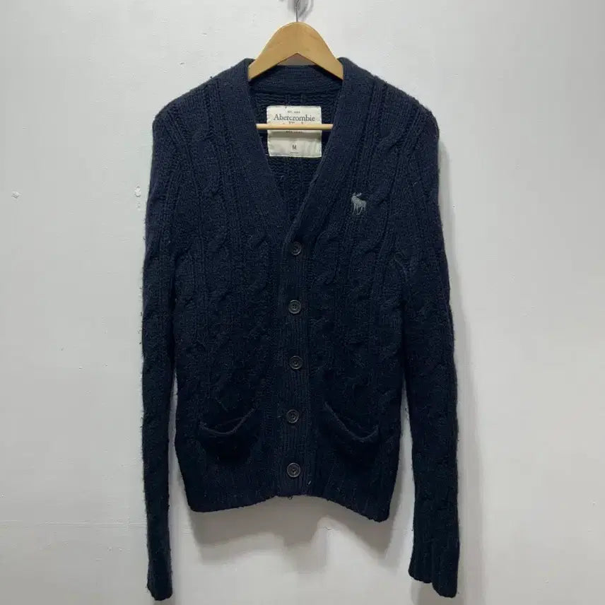 [BUNJANG] Abercrombie Cable Knit Cardigan Navy M / 아베크롬비 케이블 니트 가디건 네이비 M