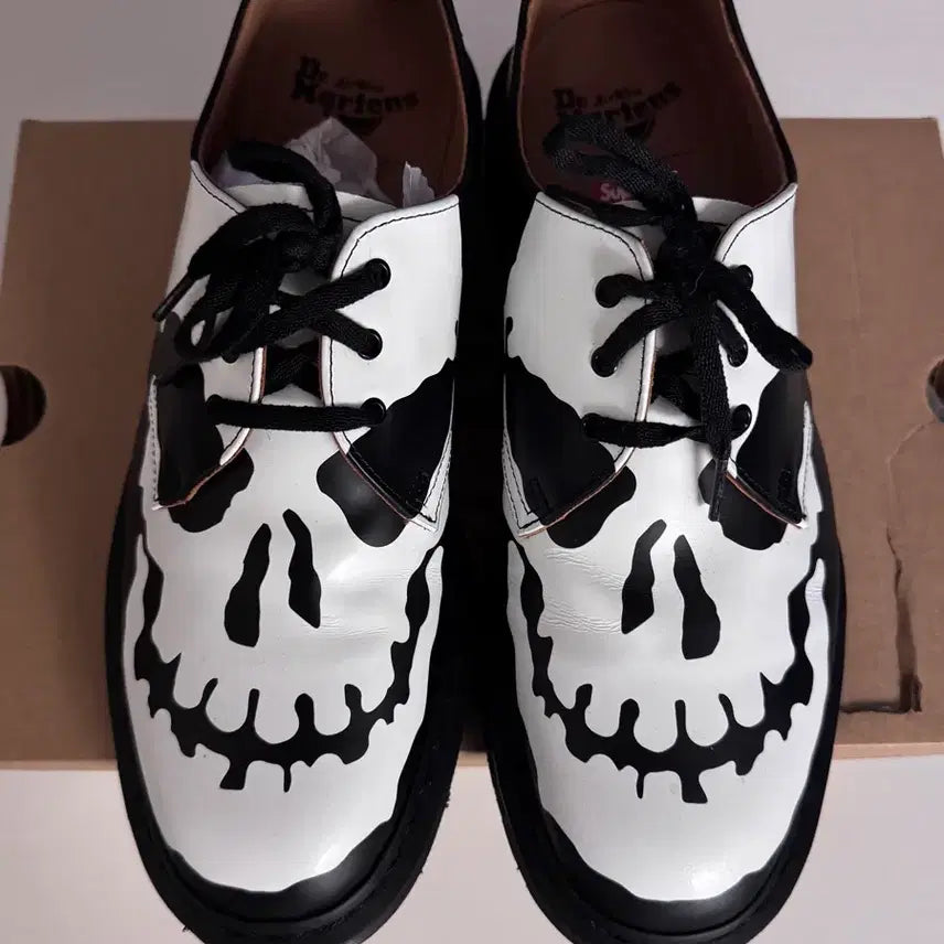 [BUNJANG] Dr. Martens x Supreme 1461 3-Eye Shoe Black / 닥터마틴 x 슈프림 1461 3-아이 슈 블랙