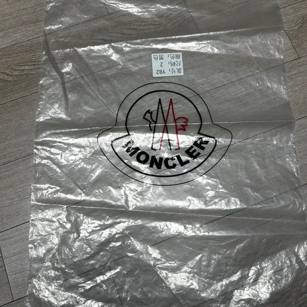 [BUNJANG] Moncler Zipper Bag / 몽클레어 Moncler 지퍼백 판매합니다.