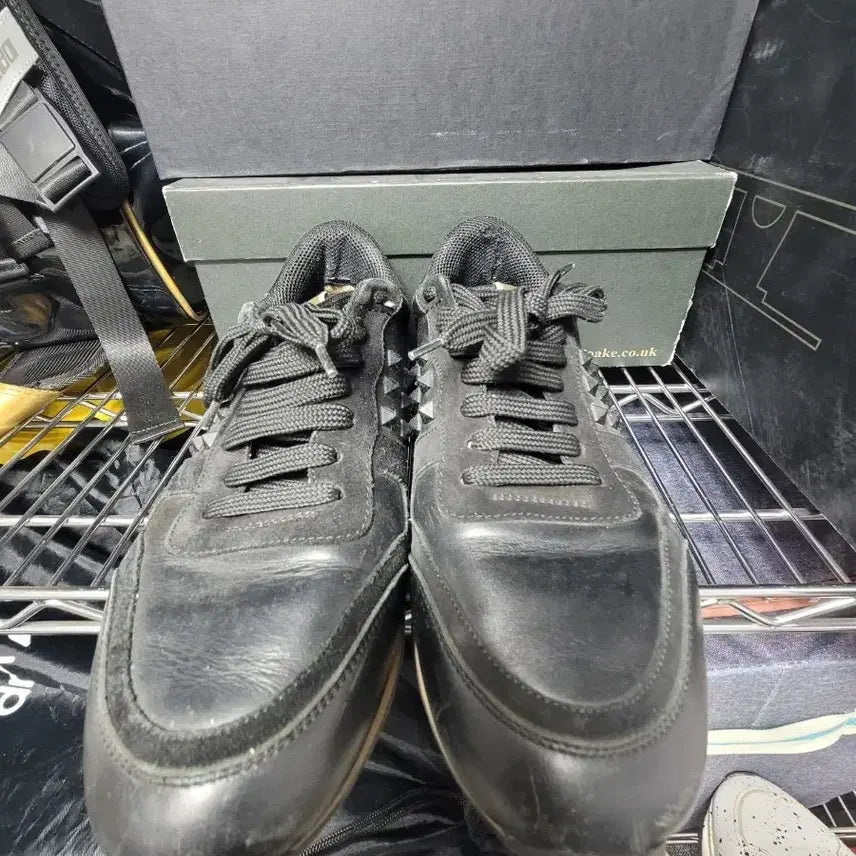 [BUNJANG] Valentino Rockstud Rockrunner Sneakers Black / 발렌티노 락스터드 락러너 스니커즈