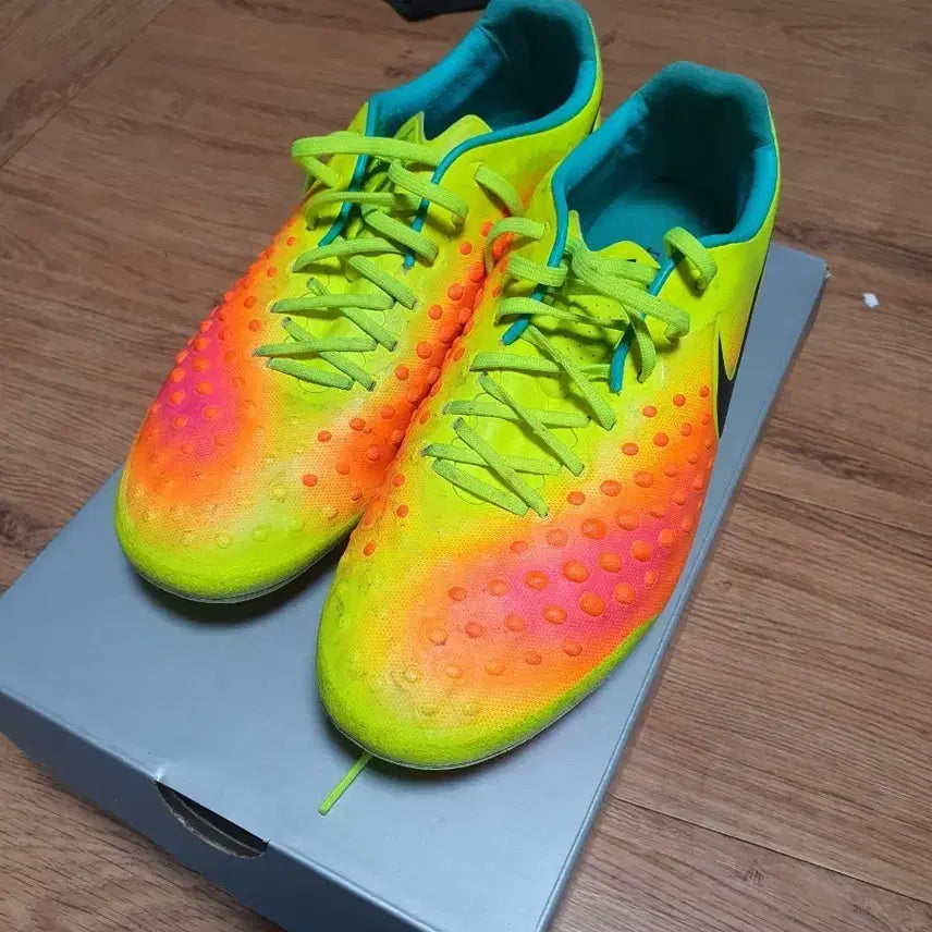 [BUNJANG] Nike Magista Opus 2 HG Cleats Size 265 / 나이키 마지스타 오퍼스2 hg 265