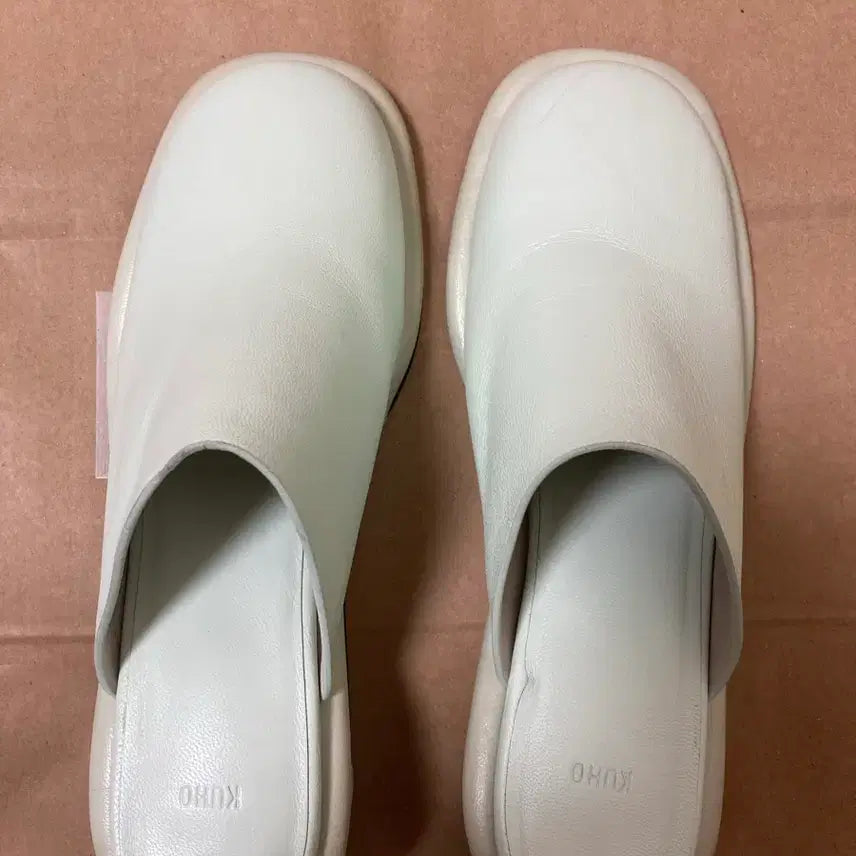 [BUNJANG] KUHO Leather Mule Slippers (Mint) / KUHO 구호 쿠호 레더 뮬 슬리퍼 민트