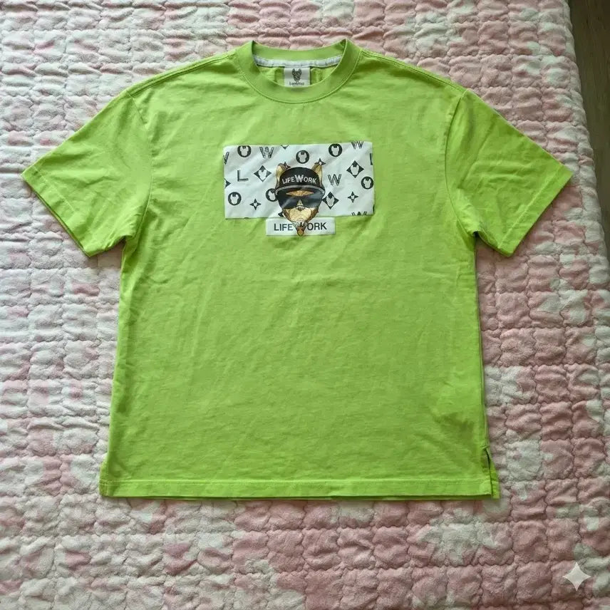 [BUNJANG] Life Work Neon Green Bulldog Short Sleeve T-Shirt / 라이프워크 네온그린 불독 반팔티 남녀공용 S