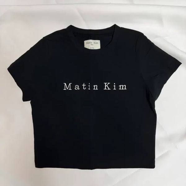 [BUNJANG] Matinkim Embroidered Cropped T-shirt / 마뗑킴) 마뗑 자수 크롭 티셔츠